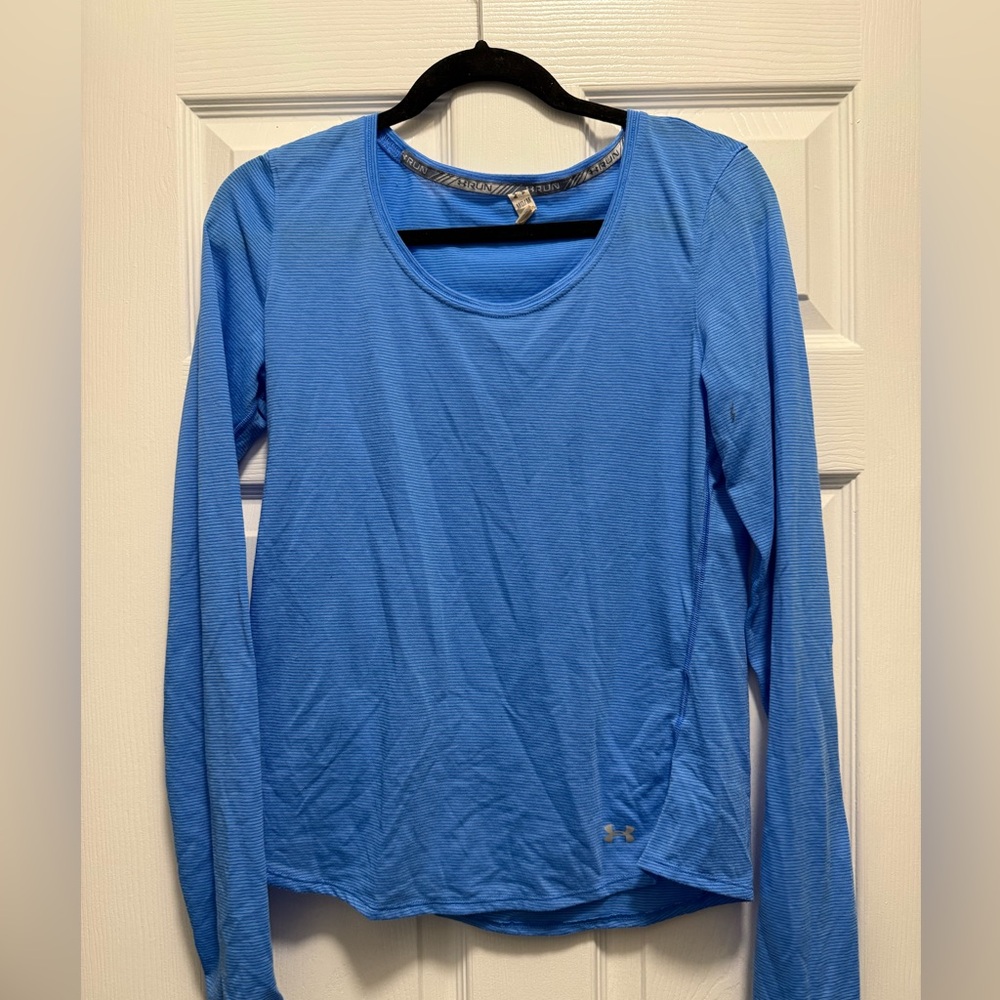 Under Armour Women's Blue Striped Long Sleeve Top Size Medium